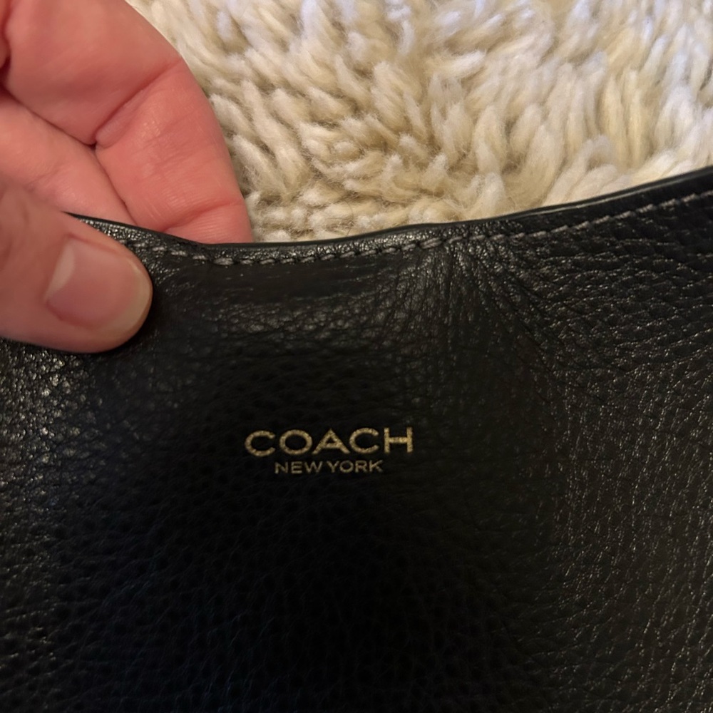 Coach Brooklyn 39 Shoulder Bag in Black Gently Used - Picture 11 of 16